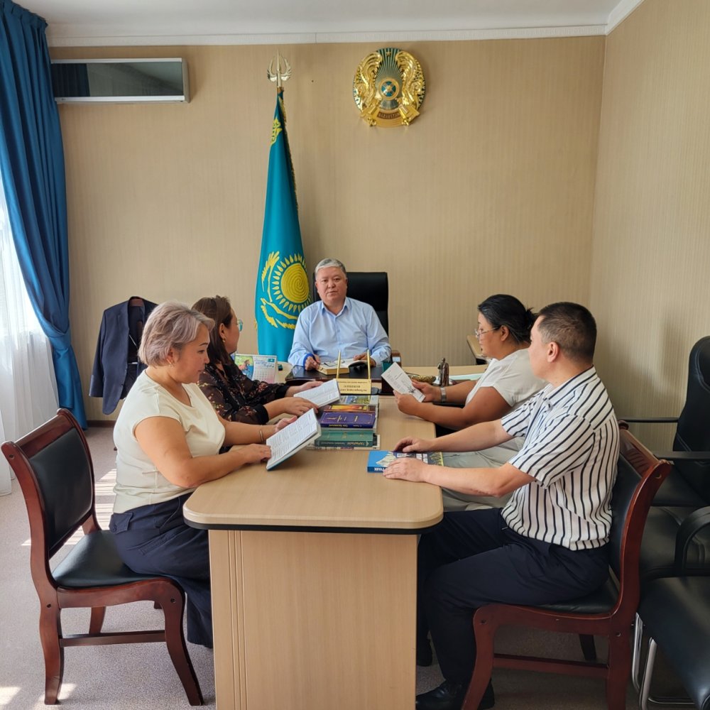The staff of the Talgar district maslikhat has joined the republican marathon "Kitap oqityn ult"!