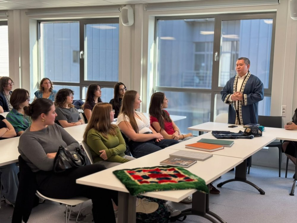 Belgian Students Show Interest in the “Reading Nation” Project
