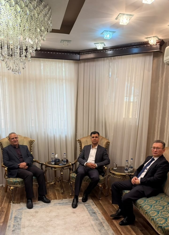 Meeting with the Representative of the Ministry of Foreign Affairs of Iran in Bandar Abbas and the Deputy Governor of Hormozgan Province