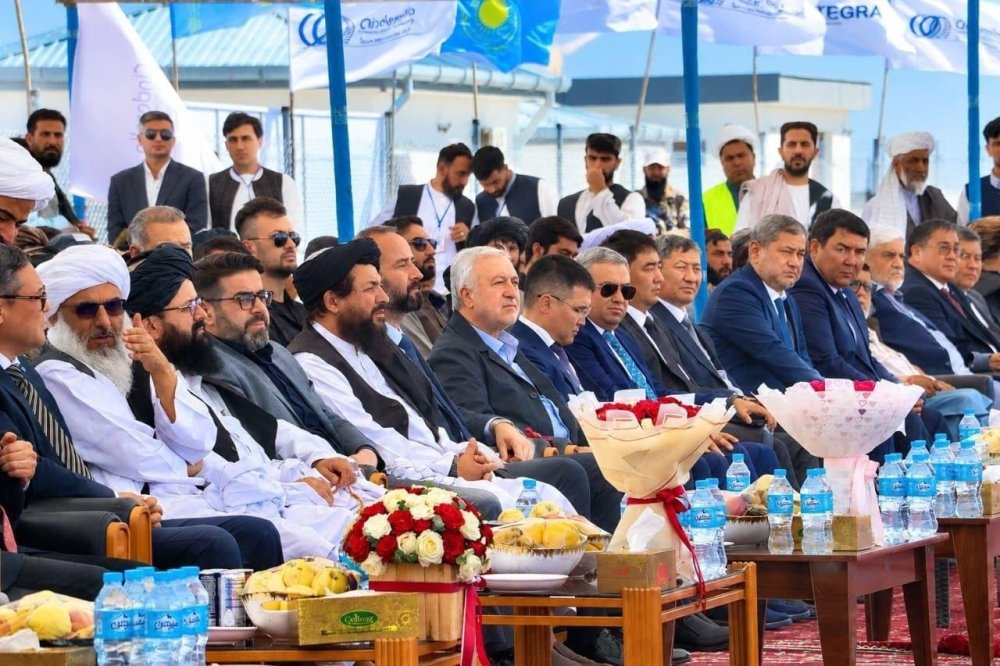 Kazakhstani companies have agreed to supply wheat and sunflower oil to Afghanistan for $21 million