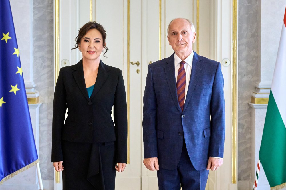Ambassador of Kazakhstan Presents Letters of Credence to the President of the Republic of Hungary