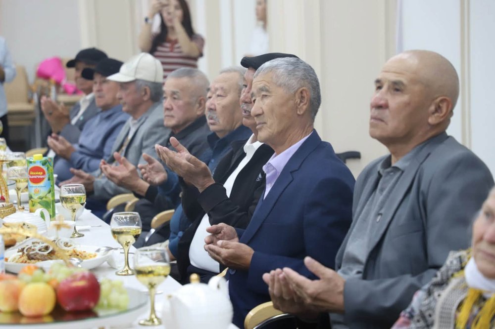 “Our Elders – Our Priceless Treasure” — Photo 9