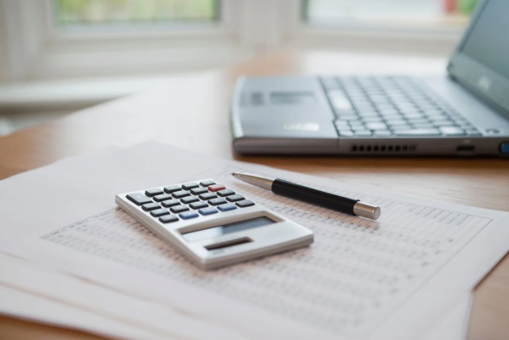 Ensuring the fulfillment of the obligation to pay customs duties and taxes
