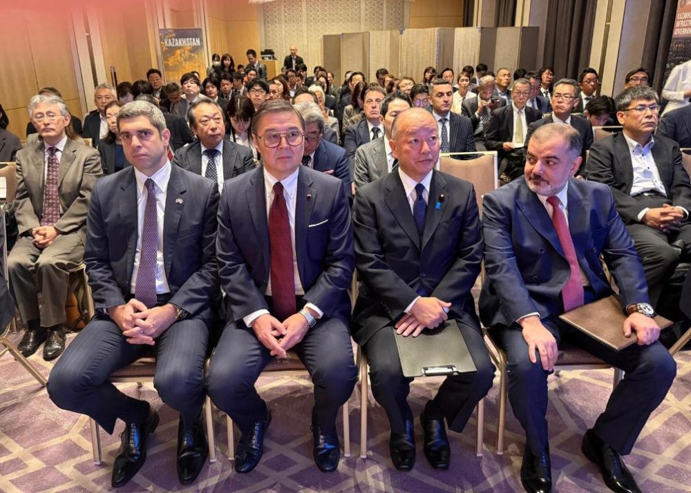 Kazakhstan and Azerbaijan Present the Potential of the TITR in Japan — Photo 2