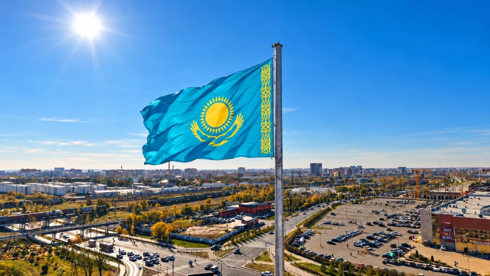 A Flagpole Dedicated to Kazakhstan’s State Symbols Installed in Kostanay — Photo 1