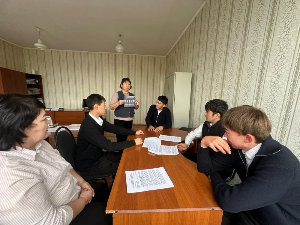 Explanatory work with schoolchildren dedicated to anti-corruption prevention. — Photo 4