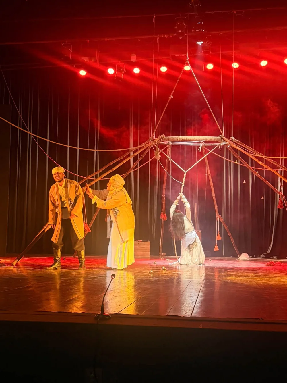 Kazakh Theatre Presents “Sholpan’s Sin” at International Theatre Festival in Pakistan — Photo 15