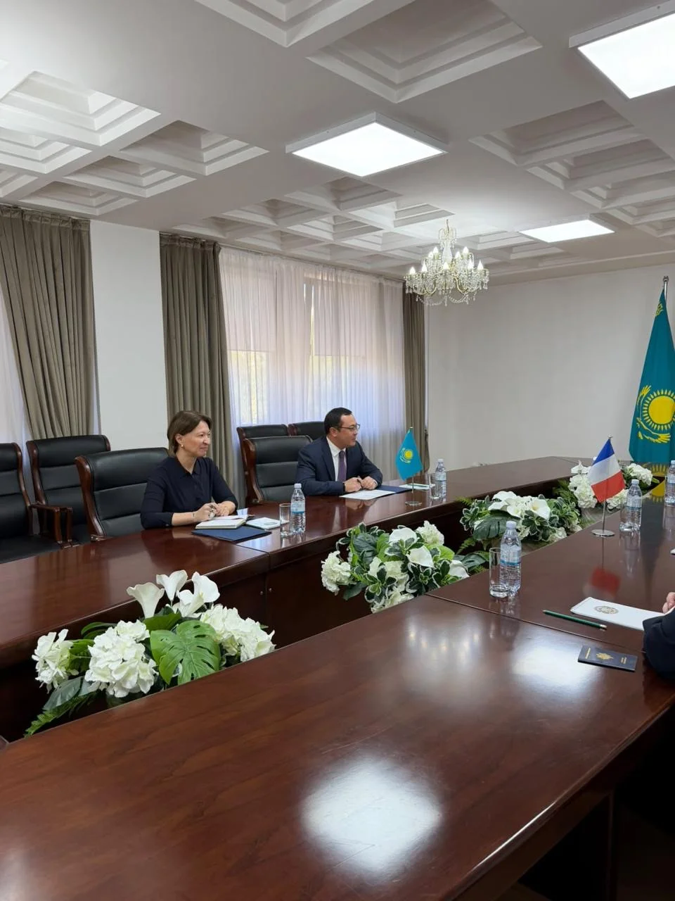 Kazakhstan and France discussed joint cooperation — Photo 4