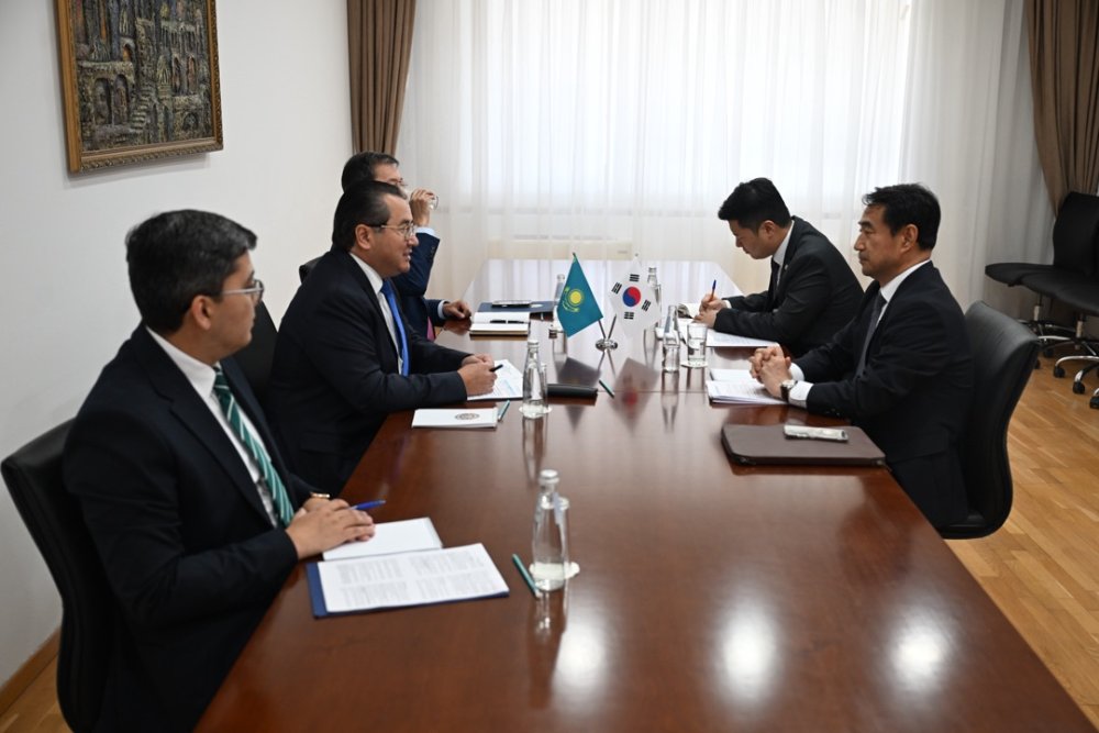 Deputy Minister of Foreign Affairs of Kazakhstan Receives Ambassador of the Republic of Korea