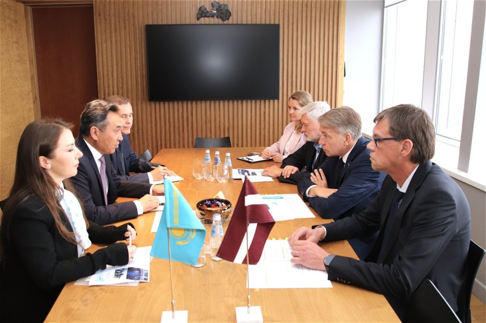 The parties are interested in strengthening Kazakh-Latvian trade and economic cooperation