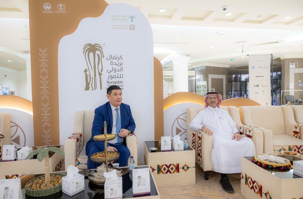 Ambassador of Kazakhstan Visits the Buraydah International Dates Carnival