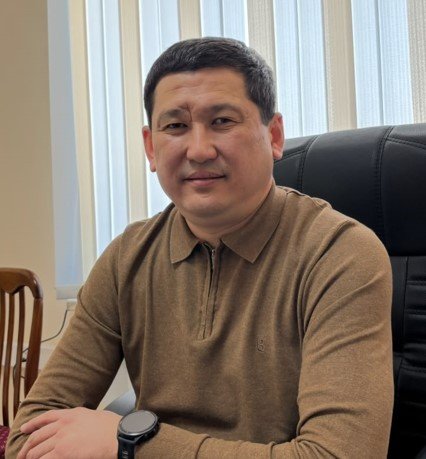 Айтбаев Данар Уралбекович