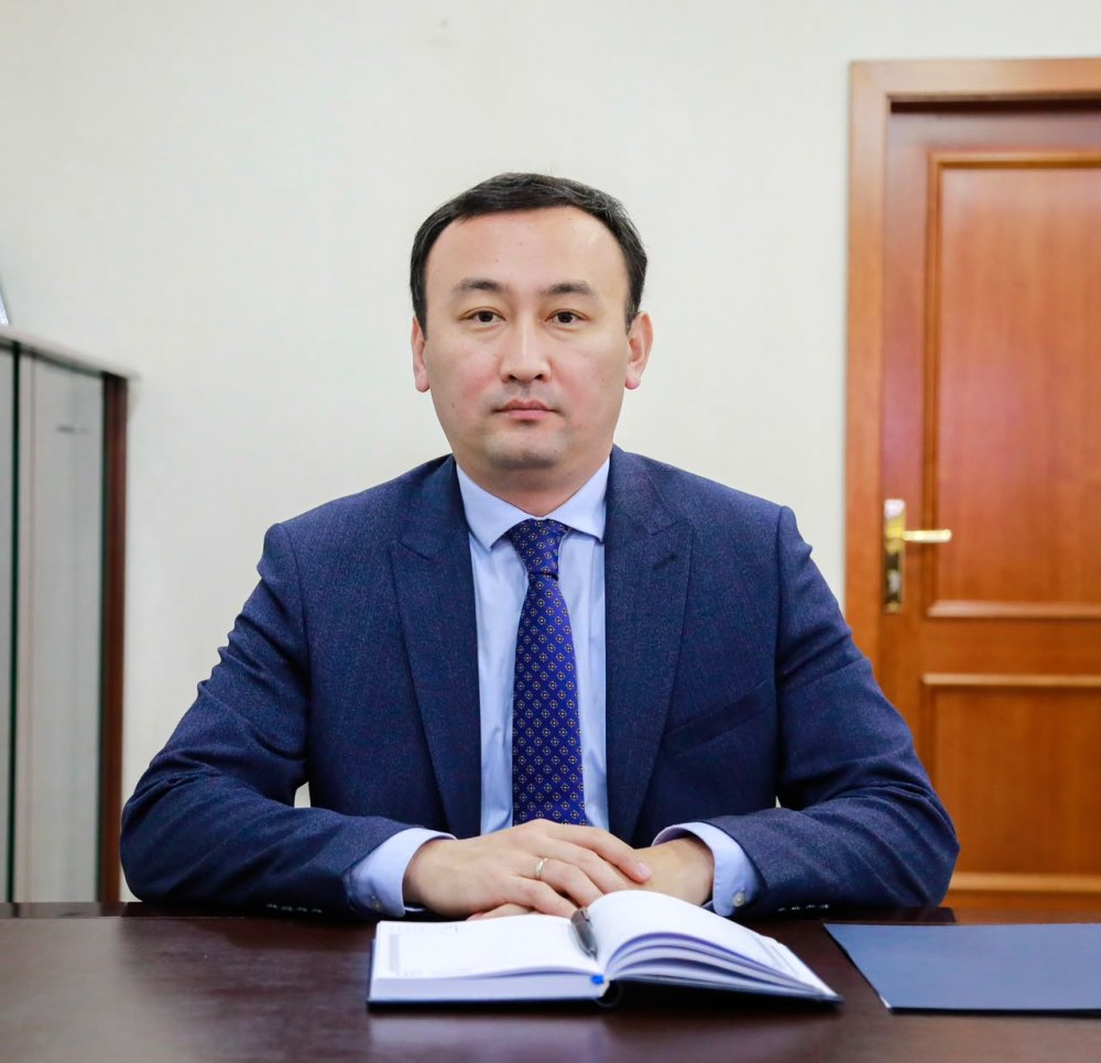 Байкен Есет Берікұлы