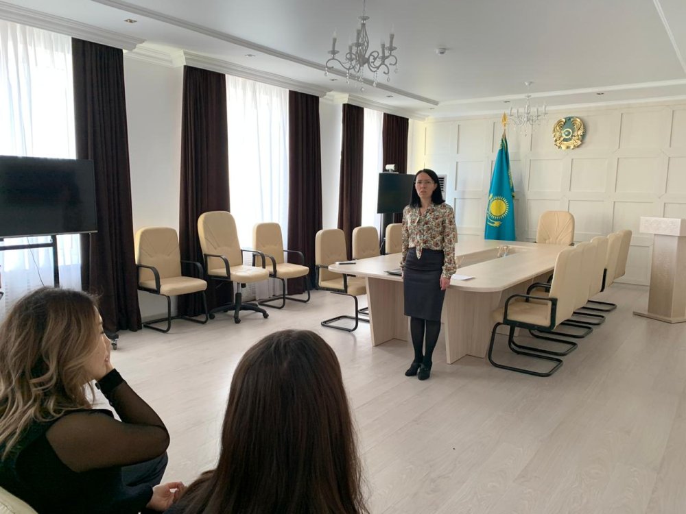 Қазақстан Республикасының заңнамасында сыбайлас жемқорлық құқық бұзушылықтарының алдын алу мақсатында мемлекеттік қызметшілерге белгіленген шектеулер мен тыйым салулар талаптары туралы