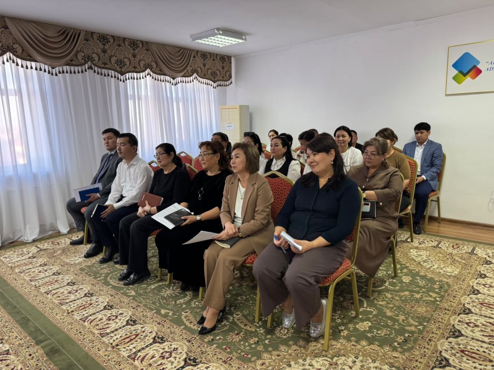 Халықты әлеуметтік қорғау саласындағы реттеу және бақылау комитетінің Қызылорда облысы бойынша Департаментімен «Азаматтарға арналған үкімет» Мемлекеттік корпорациясы» КЕАҚ-ның облыстық филиалының және қалалық бөлімінің қызметкерлеріне семинар-кеңес өткізілді.