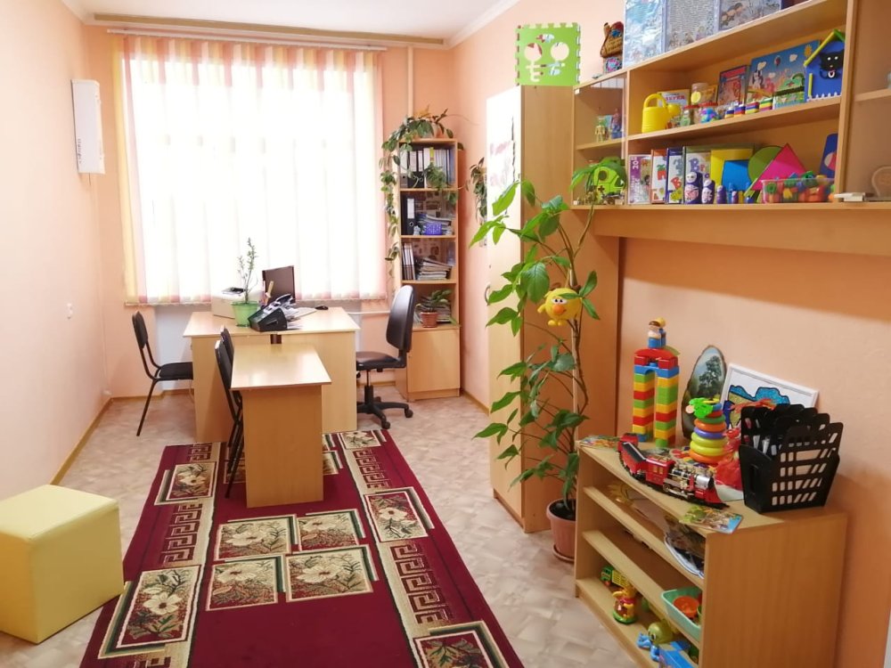 Солтүстік Қазақстан облысы әкімдігінің Солтүстік Қазақстан облысы әкімдігінің жұмыспен қамтуды үйлестіру және әлеуметтік бағдарламалар басқармасының «Петропавл әлеуметтік қызмет көрсету балалар орталығы» коммуналдық мемлекеттік мекемесі