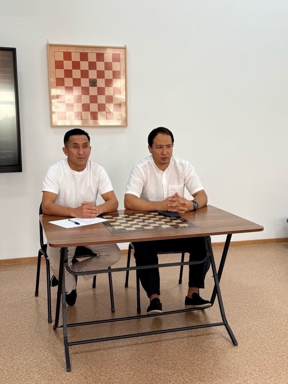 «Заң мен тәртіп»: спортшылармен кездесу