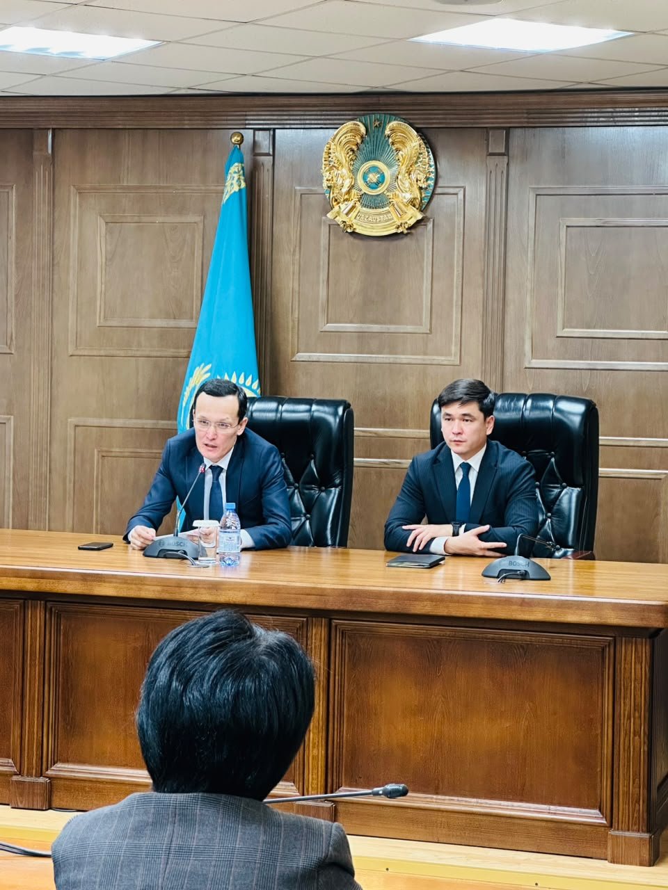 Мемлекеттік қызметшілерге қызметтік әдеп пен жауапкершілік талаптары түсіндірілді