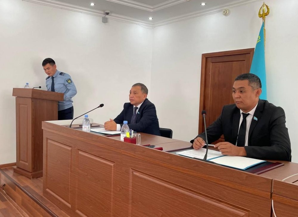 Тұрақты комиссия отырысында қоғамдық қауіпсіздік мәселелері талқыланды