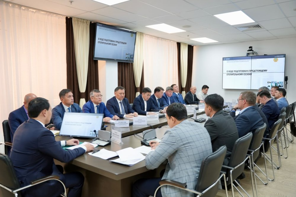 Жылыту маусымына дайындық аясында 17 мың шақырымнан астам электр желісі жөнделді
