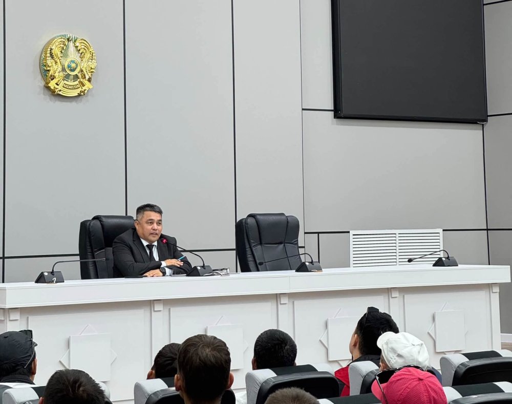 ЖҰМЫСПЕН ҚАМТУ МӘСЕЛЕСІ БОЙЫНША ҚАБЫЛДАУ ӨТКІЗІЛДІ