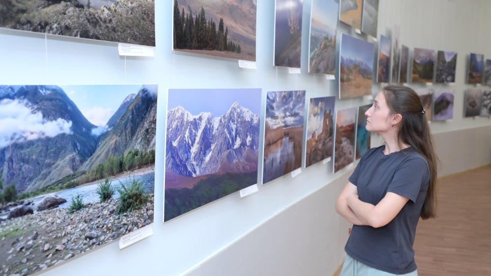 Жер, сұлулық және ғарыш: Қарағандыда көркем фотосуреттер көрмесі ашылды