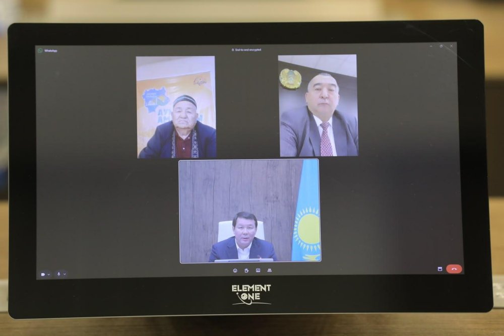 Онлайн-қабылдау: Асхат Шахаров тұрғындардың өтініштерін бейнеконференцбайланыс арқылы қарады