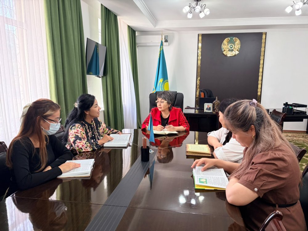 ҚАЗАҚСТАНДА АЛҒАШҚЫ РЕСПУБЛИКАЛЫҚ «КІТАП ОҚИТЫН ҰЛТ» КІТАП ОҚУ МАРАФОНЫНА ТІРКЕЛУ БАСТАЛДЫ