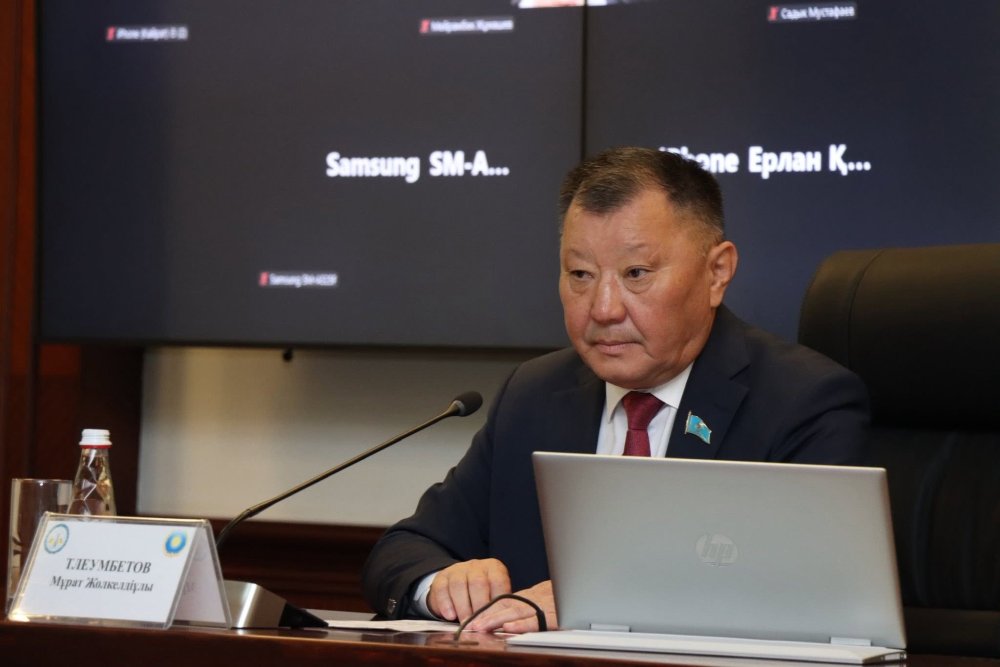 Облыстық мәслихаттың кезектен тыс 36 сессиясы өтті