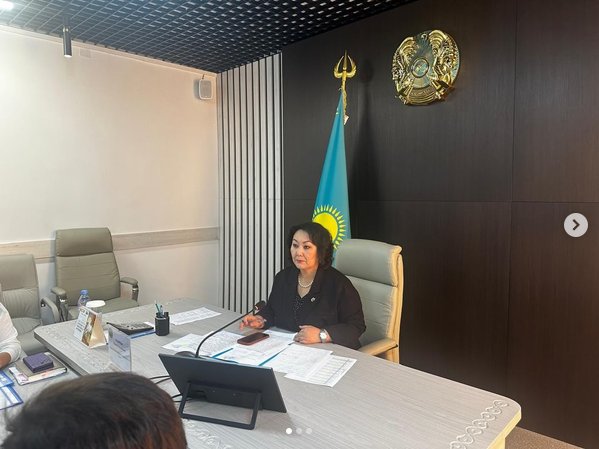 Ұжым қызметкерлерімен сыбайлас жемқорлыққа қарсы талаптарды, қызметтік әдеп нормаларын, қызметтік тәртіпті сақтау және мемлекеттік қызметшілердің өздеріне жүктелген функционалдық міндеттерін тиісінше орындау мәселелері бойынша түсіндіру іс-шарасы өткізілді.