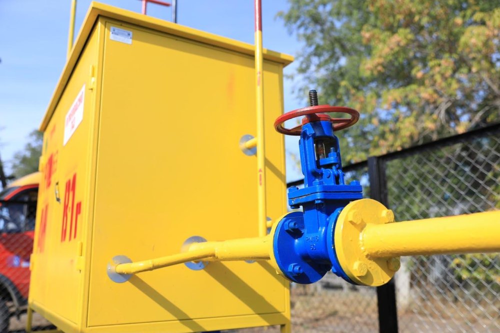 Дмитриевка ауылы табиғи газға қосылды