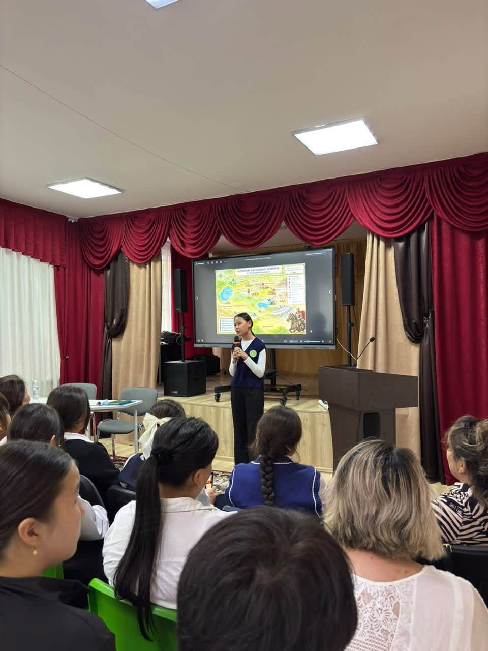 АБАЙ АУДАНЫНДА ҰЛТТЫҚ МҰРАНЫ ҰЛЫҚТАҒАН КЕЗДЕСУ ӨТТІ