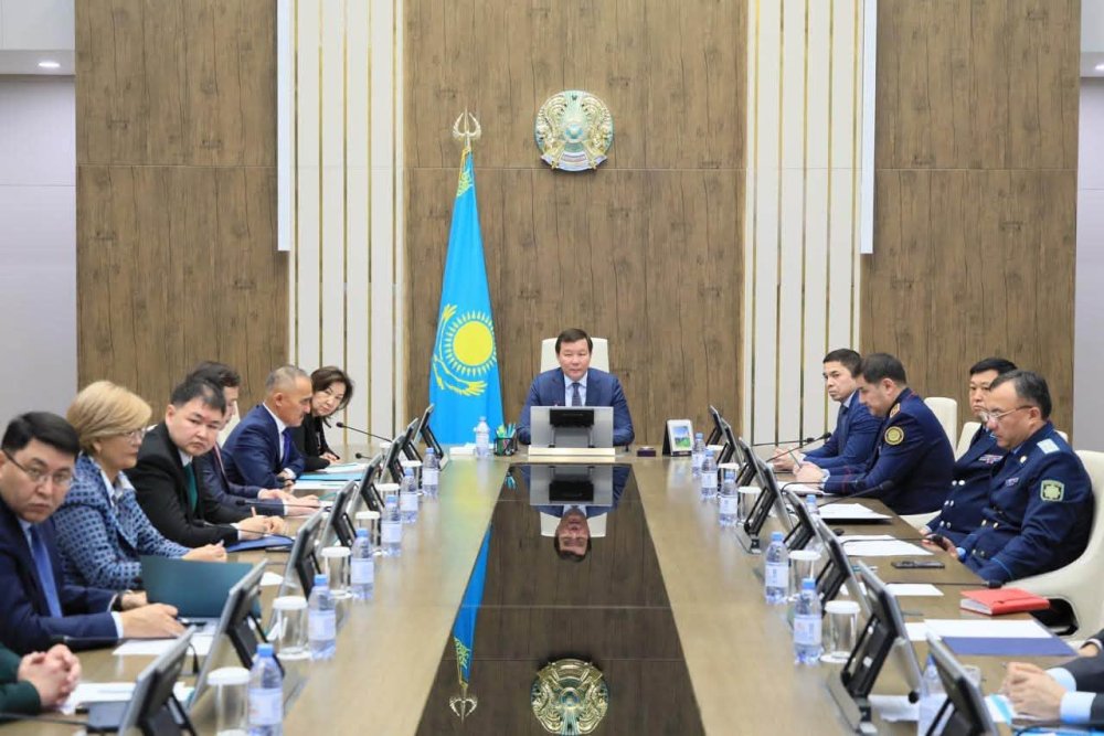 Заң мен тәртіп: Ақтөбе облысында қоғамдық қауіпсіздік пен құқықбұзушылықтың алдын алу шаралары талқыланды