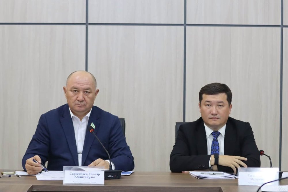 ТҮРКІСТАН ҚАЛАЛЫҚ МӘСЛИХАТЫНЫҢ ТҰРАҚТЫ КОМИССИЯЛАРЫНЫҢ БІРЛЕСКЕН ОТЫРЫСЫ ӨТТІ