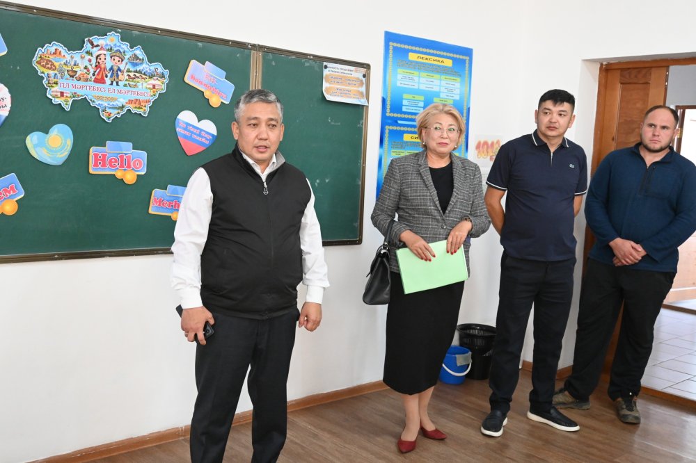 Жұмыс сапары барысында ауылдық білім беру мәселелері талқыланды