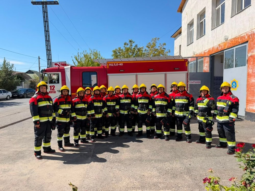 №12 өрт сөндіру бөлімінің қызметкерлері жаңа жауынгерлік киіммен қамтылды