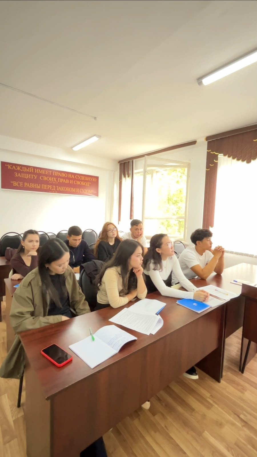 Студенттерге дәріс өткізілді