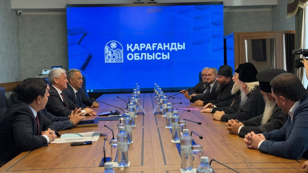Қарағанды облысының әкімі Астана және Қазақстан митрополиті Александрмен кездесті