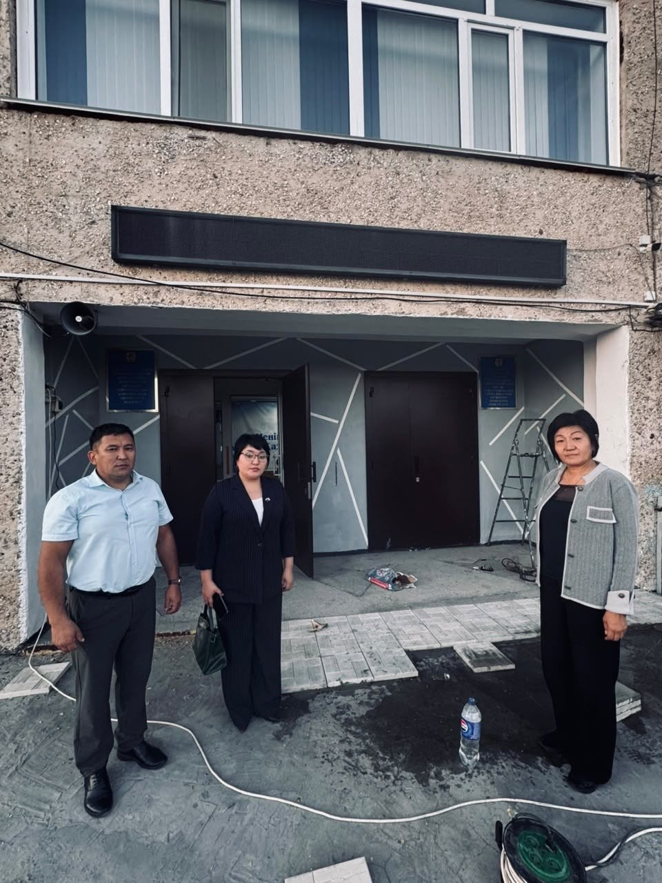 🏫 Озерки мектебінде қолжетімді орта қалыптастыру бағытында жұмыстар жүргізілуде.