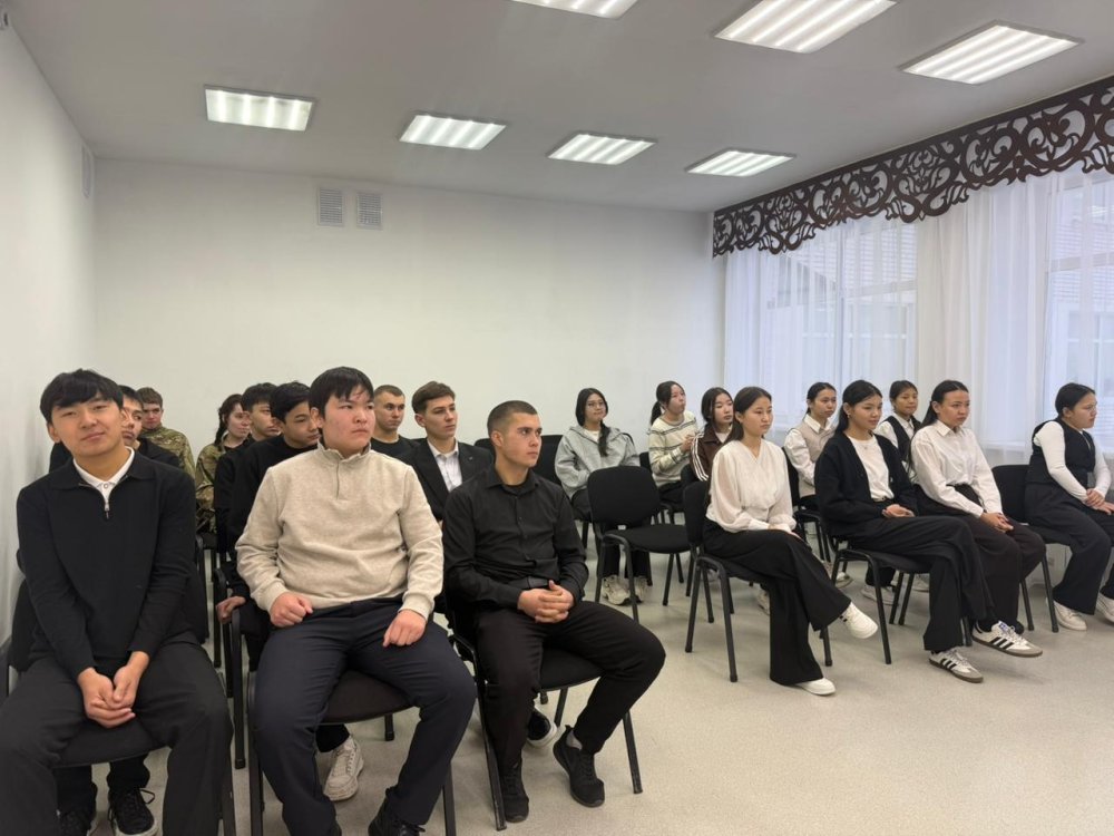 Жданов ауылдық округінде «Білім беру объектілері мен жастар жаппай жиналатын орындардың айналасындағы қауіпсіздікті техникалық және ұйымдастырушылық қамтамасыз ету туралы» тақырыбында іс-шара өткізілді.