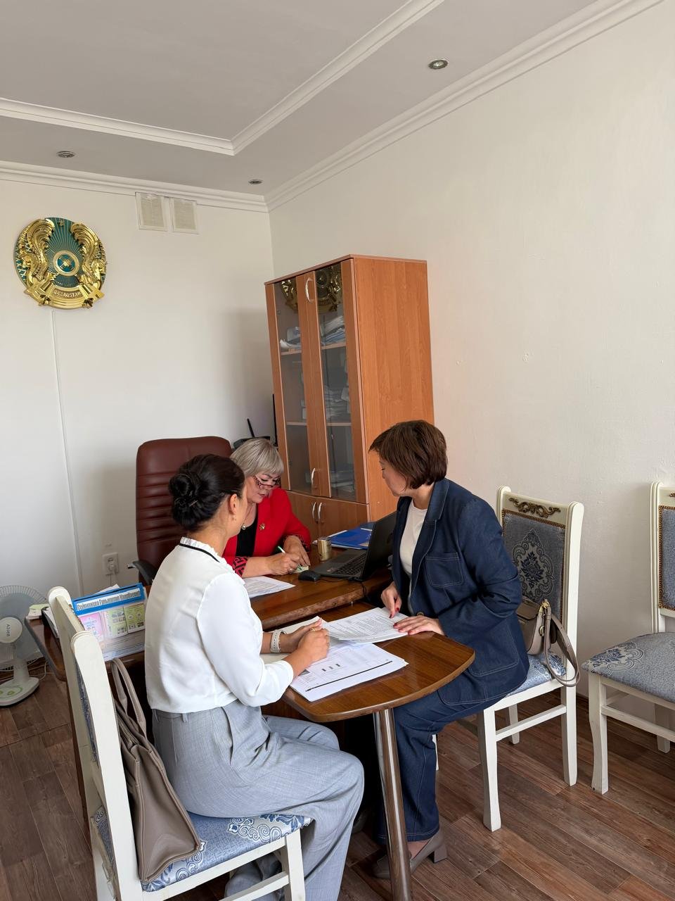 Жоспардан тыс тексеру Ақсу қаласынның Еңбек ауылындағы мектебінде жүргізілді.