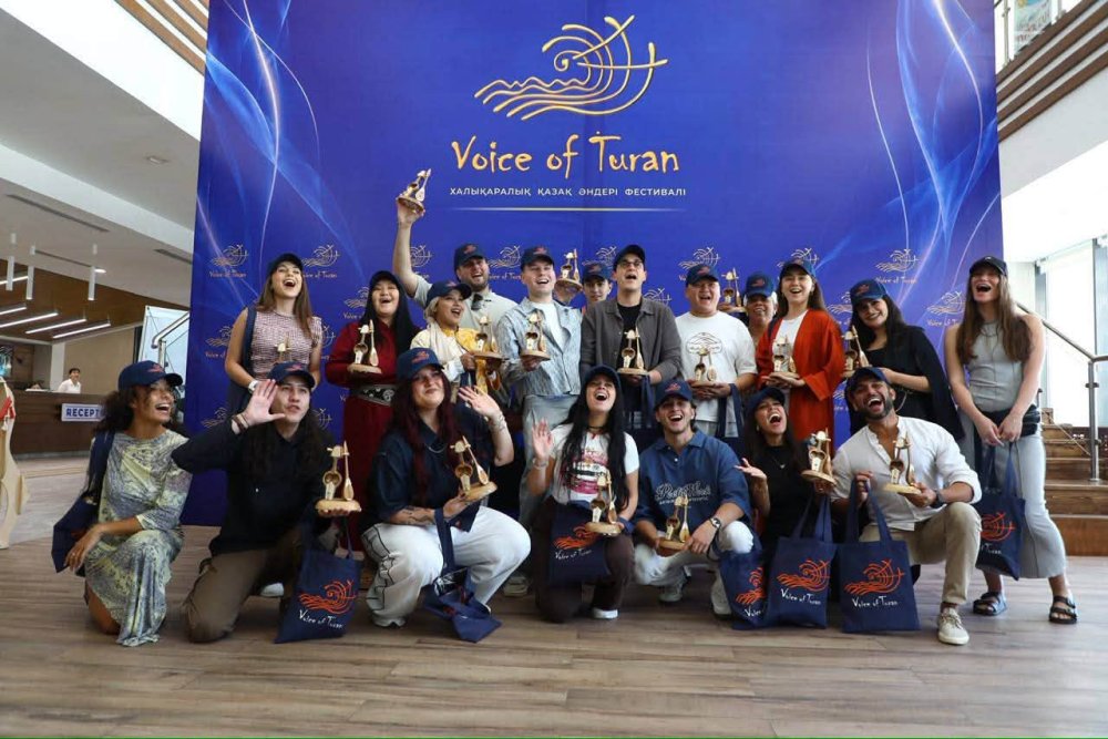«VOICE OF TURAN – 2026»: ХАЛЫҚАРАЛЫҚ БАЙҚАУДЫҢ ЖЕРЕБЕ ТАРТУ РӘСІМІ ӨТТІ