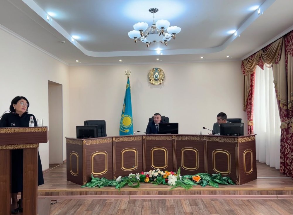 Аудандық мәслихаттың кезектен тыс сессиясы