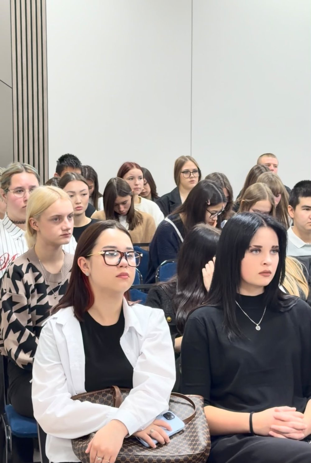 Cеминар өткізді