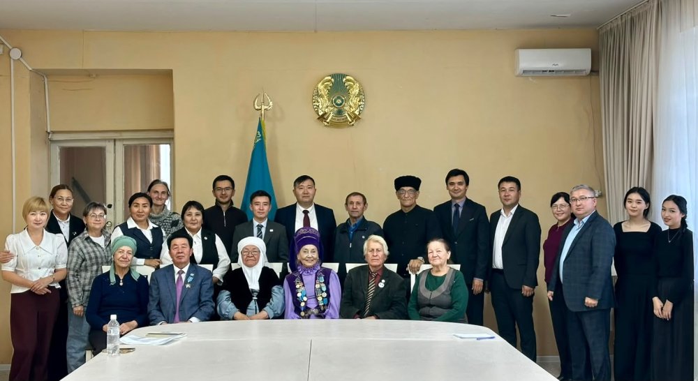 Абай облысының этномәдени бірлестіктері жетекшілерімен кеңес өтті.