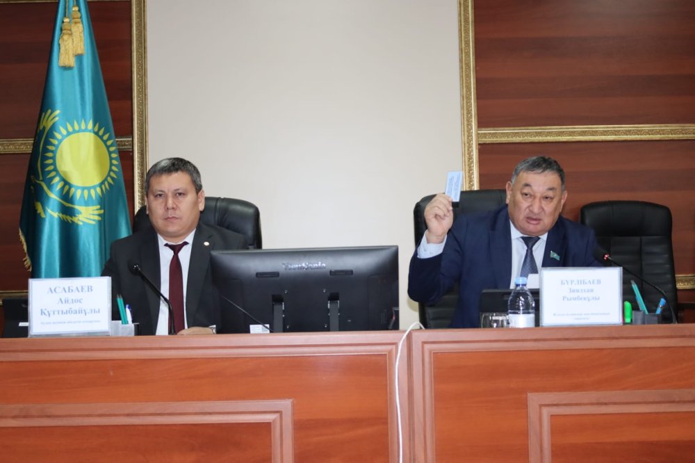 Сегізінші шақырылған Жуалы аудандық мәслихатының кезекті, жетпіс үшінші сессиясы өтті