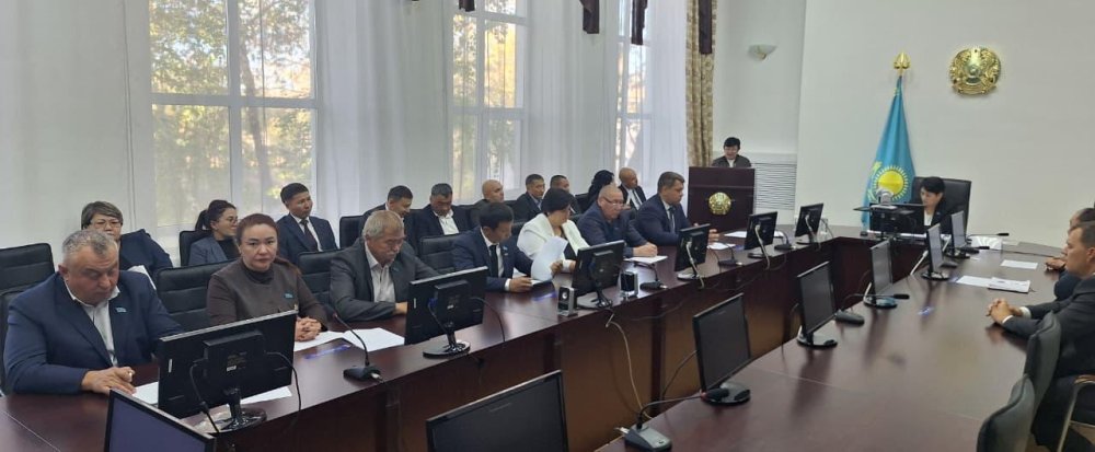 Бүгін Шарбақты аудандық мәслихатының кезекті LXVII сессиясы өтті.