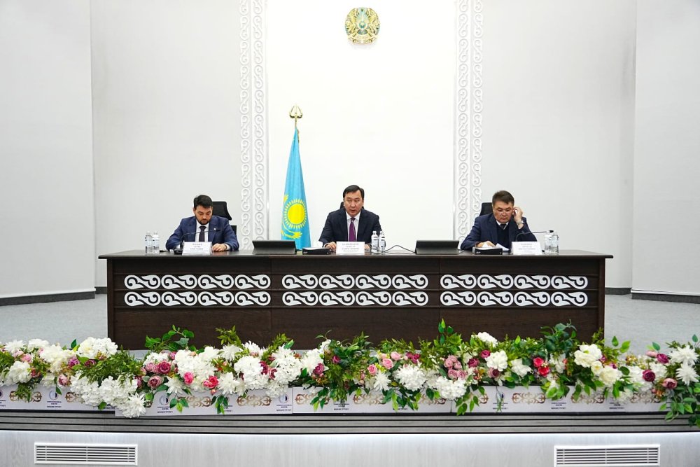 Көлік министрлігінде жергілікті жолдардың сапасына қойылатын жаңа талаптар талқылануда