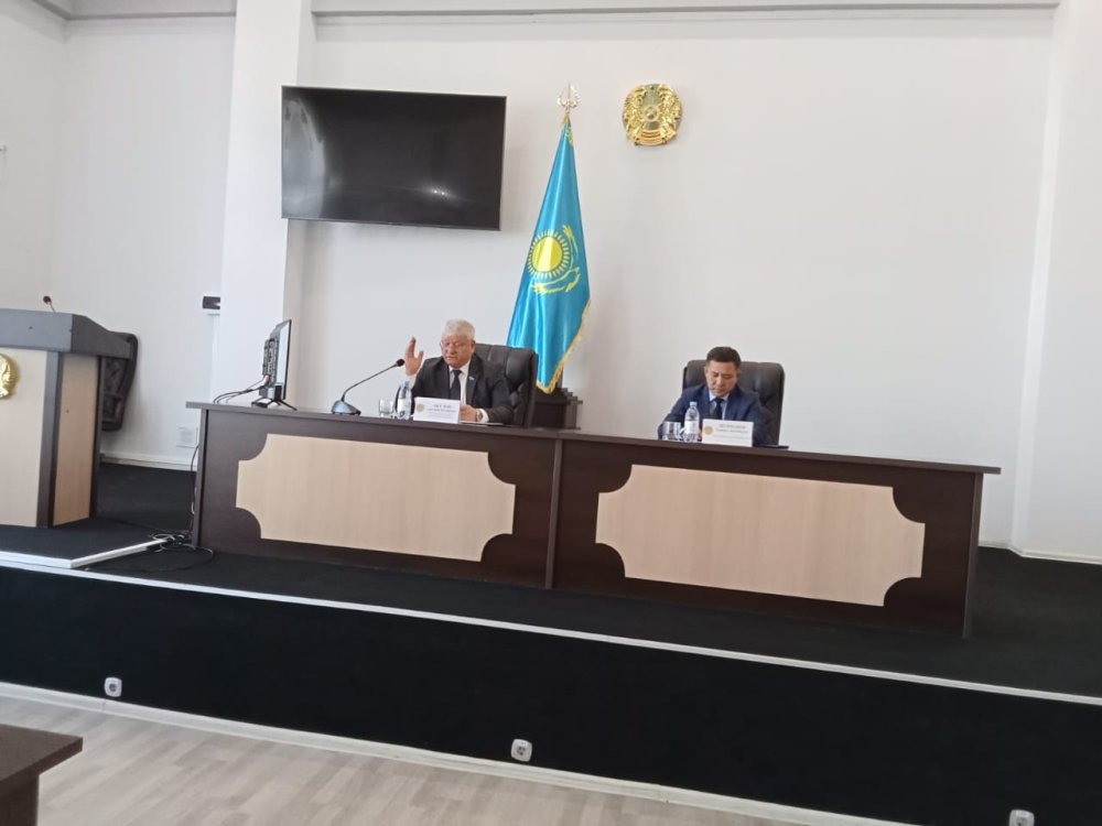 2026 жылғы 30 қыркүйекте Шемонаиха аудандық мәслихатының кезектен тыс елу үшінші сессиясы өтті