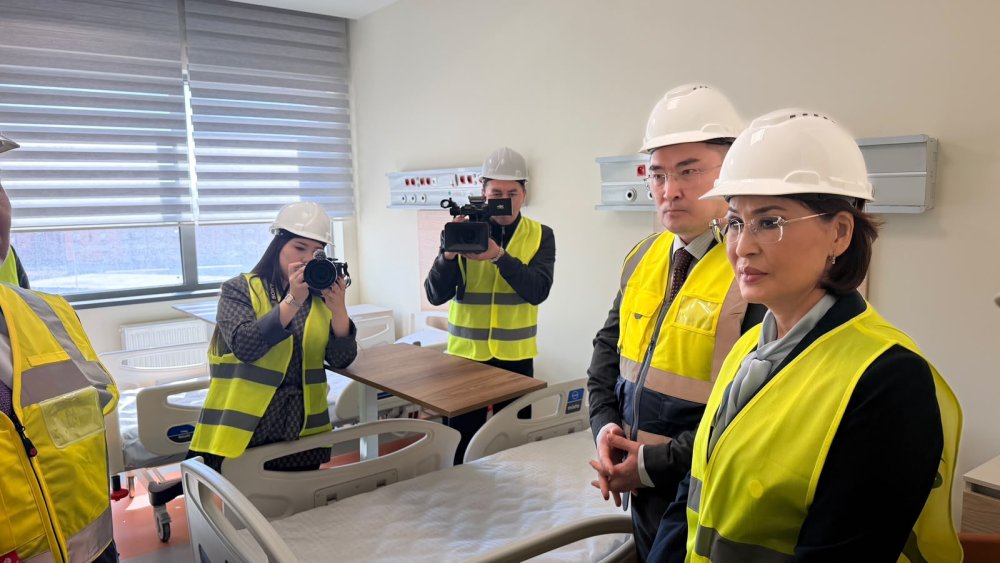 КӨКШЕТАУДА ҚАЗАҚСТАНДАҒЫ ЕҢ ІРІ МЕДИЦИНАЛЫҚ ОРТАЛЫҚТАРДЫҢ БІРІ БОЙ КӨТЕРУДЕ: ҚҰРЫЛЫС ЖҰМЫСТАРЫ 76%-ҒА ОРЫНДАЛДЫ